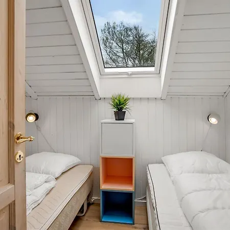 Anu - 300m To The Fjord By Interhome
